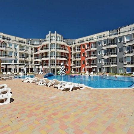 Emberli Aparthotel Лозенец Экстерьер фото