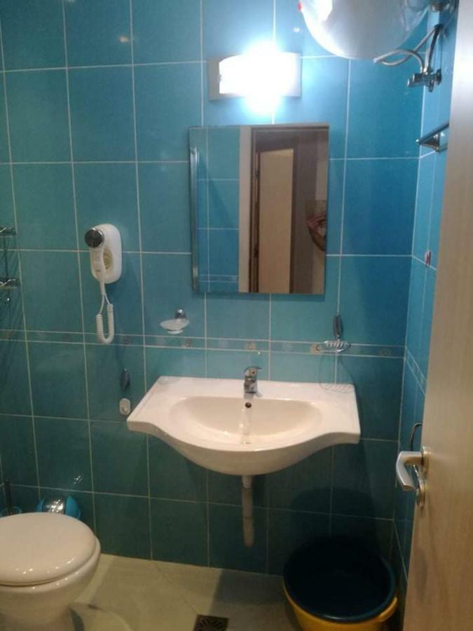Emberli Aparthotel Лозенец Экстерьер фото