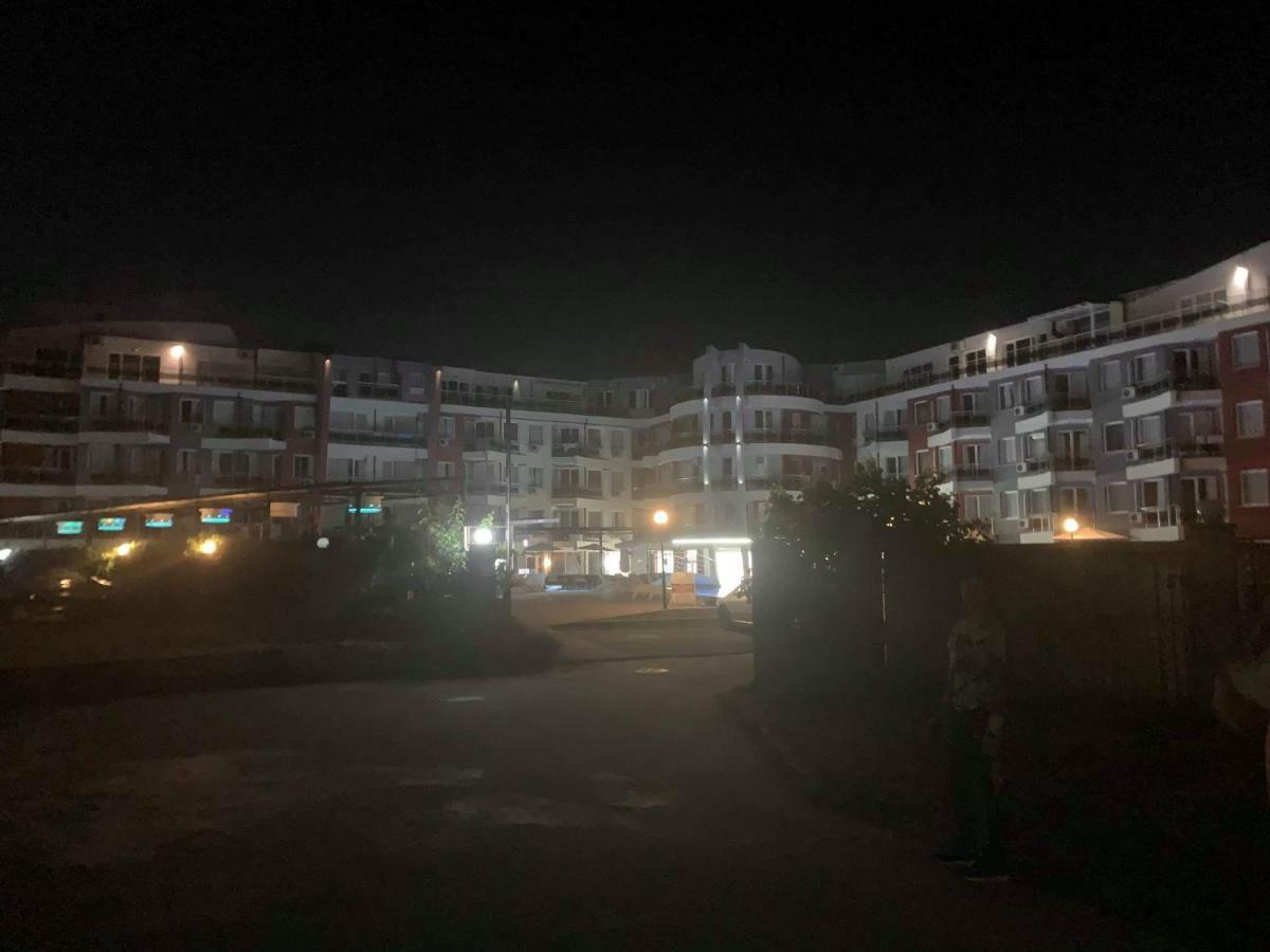 Emberli Aparthotel Лозенец Экстерьер фото